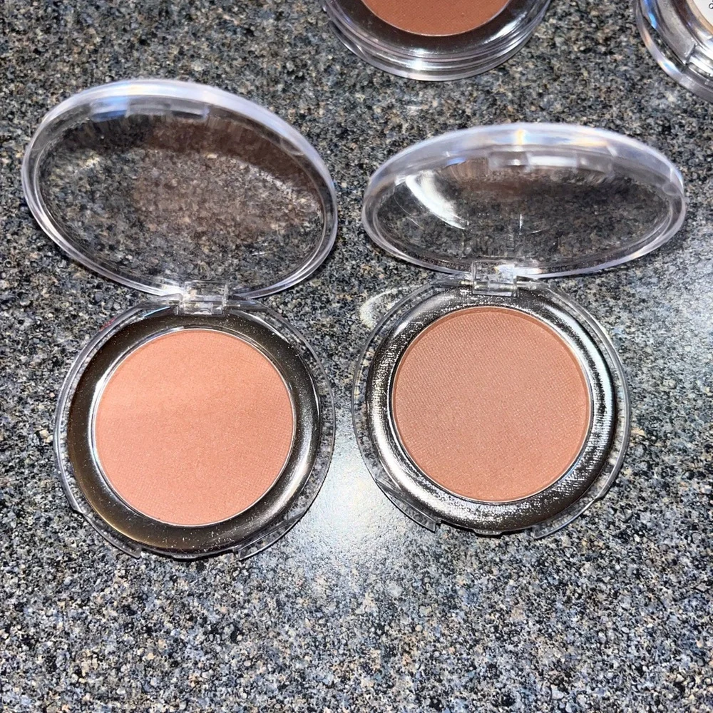 Color Workshop Blush/ Eyeshadow Bundle.  NWOT